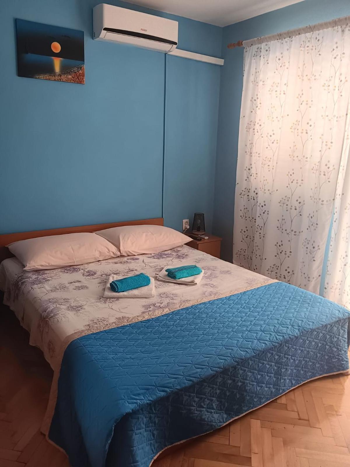Apartman Tisno Esterno foto