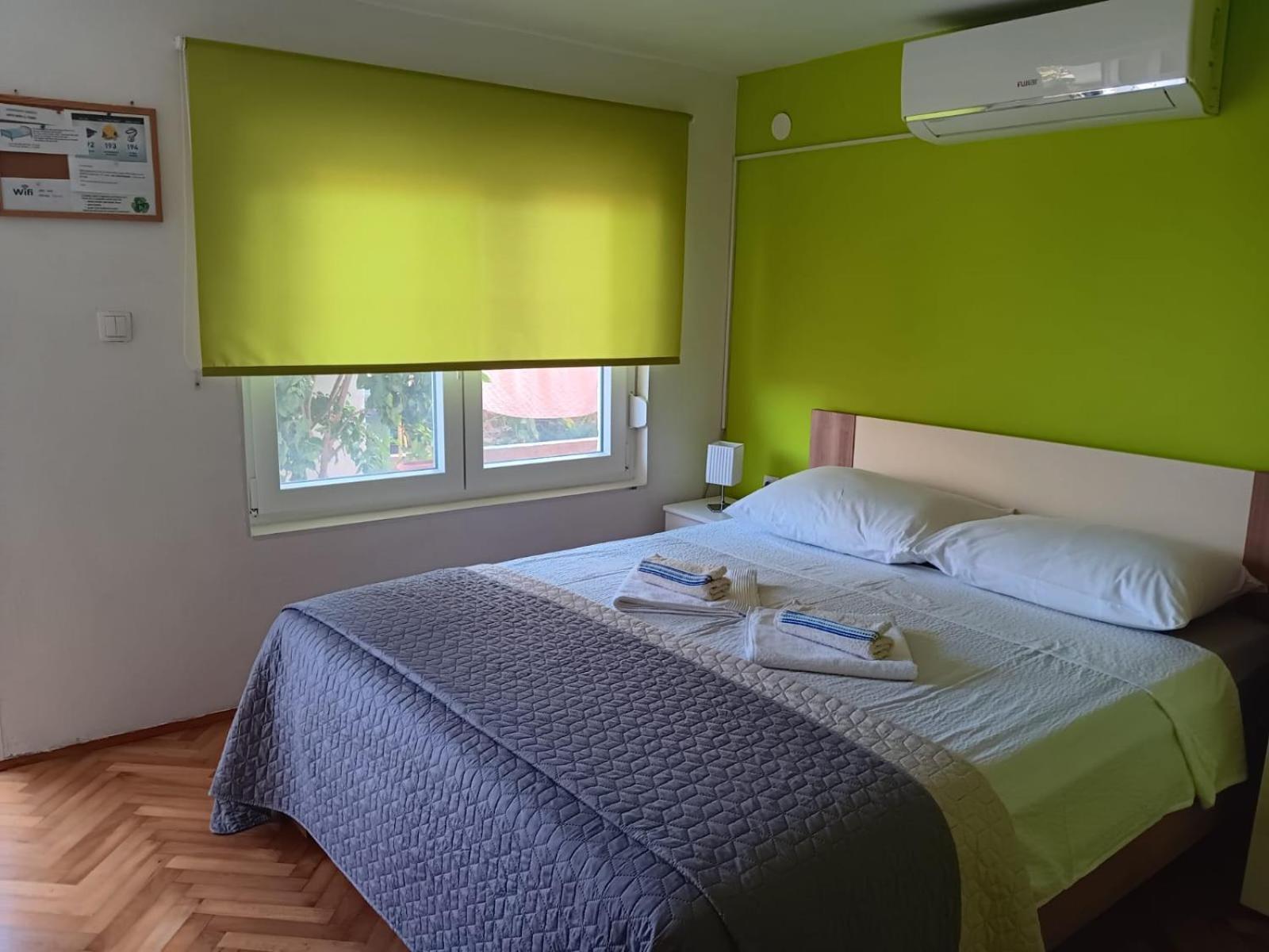 Apartman Tisno Esterno foto