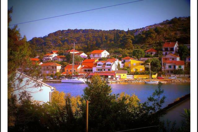 Apartman Tisno Esterno foto
